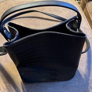 Elegant AOTA Elena Black Croc-Embossed Women's Bag